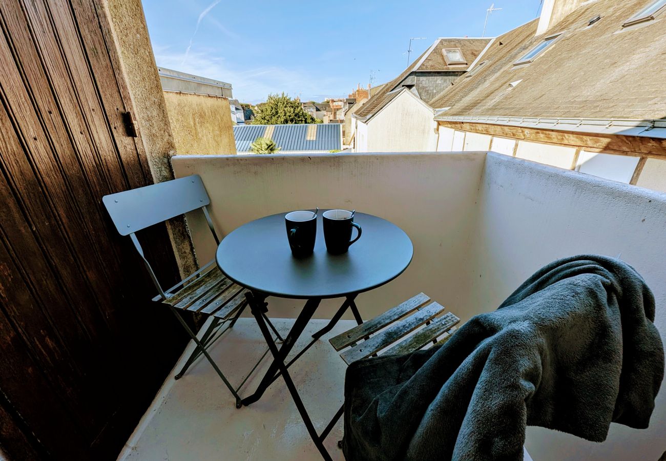 Apartment in Le Mans - Eichthal 2 - Quais de Sarthe/Gare du Mans - 4p