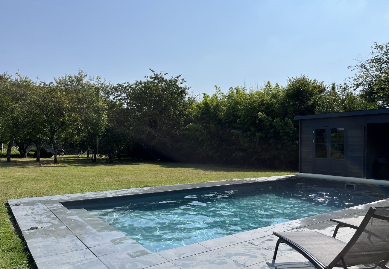 House in Domfront-en-Champagne - L'Oasis Familiale - piscine - parking - 10p