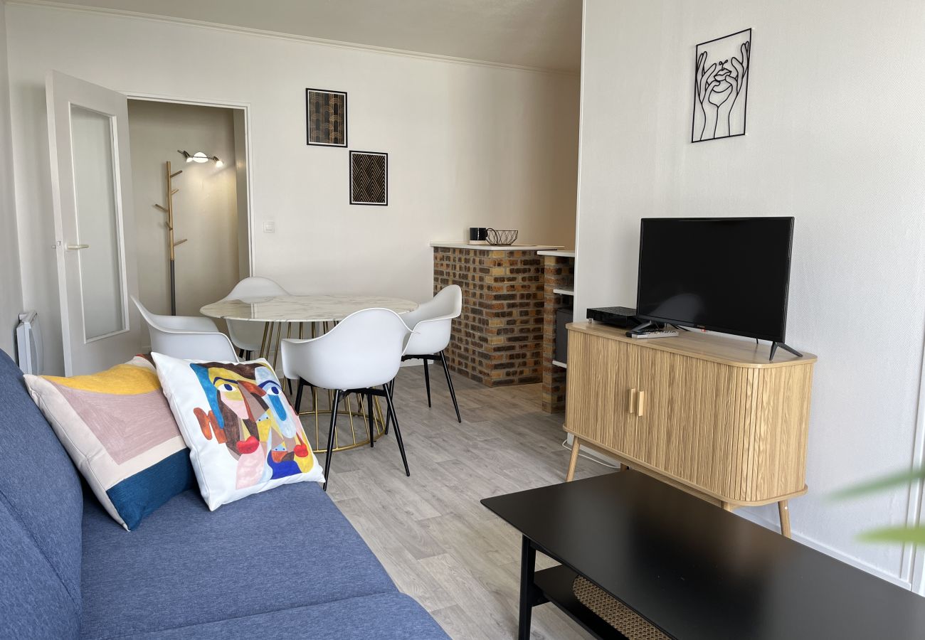 Apartment in Le Mans - Louis Lumière - Centre - Gare - 4 pers